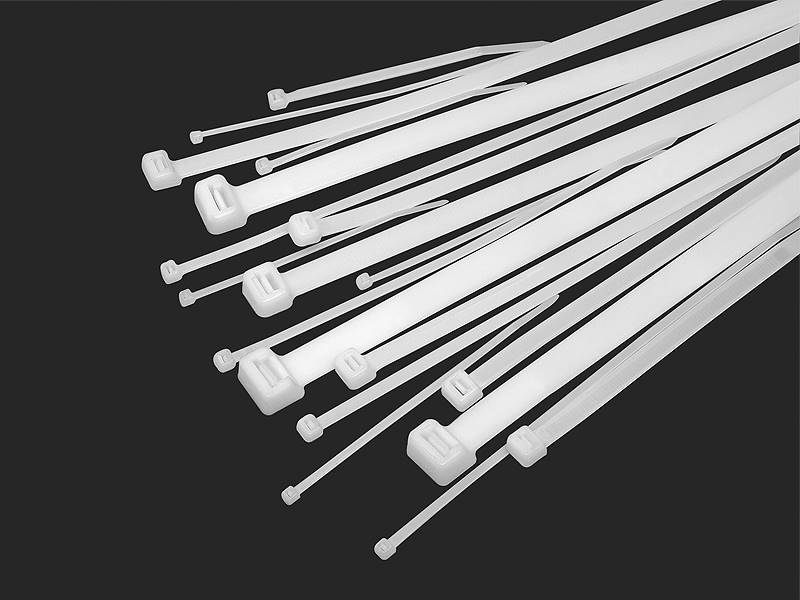 OPASKA ZACISKOWA 2,2x100mm BIAŁA
