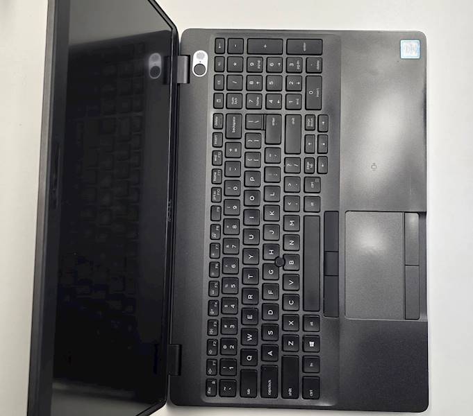 Laptop Dell Latitude 5501