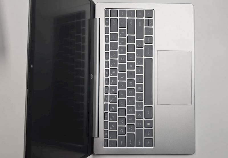 Laptop HP 14 -EP0999NW