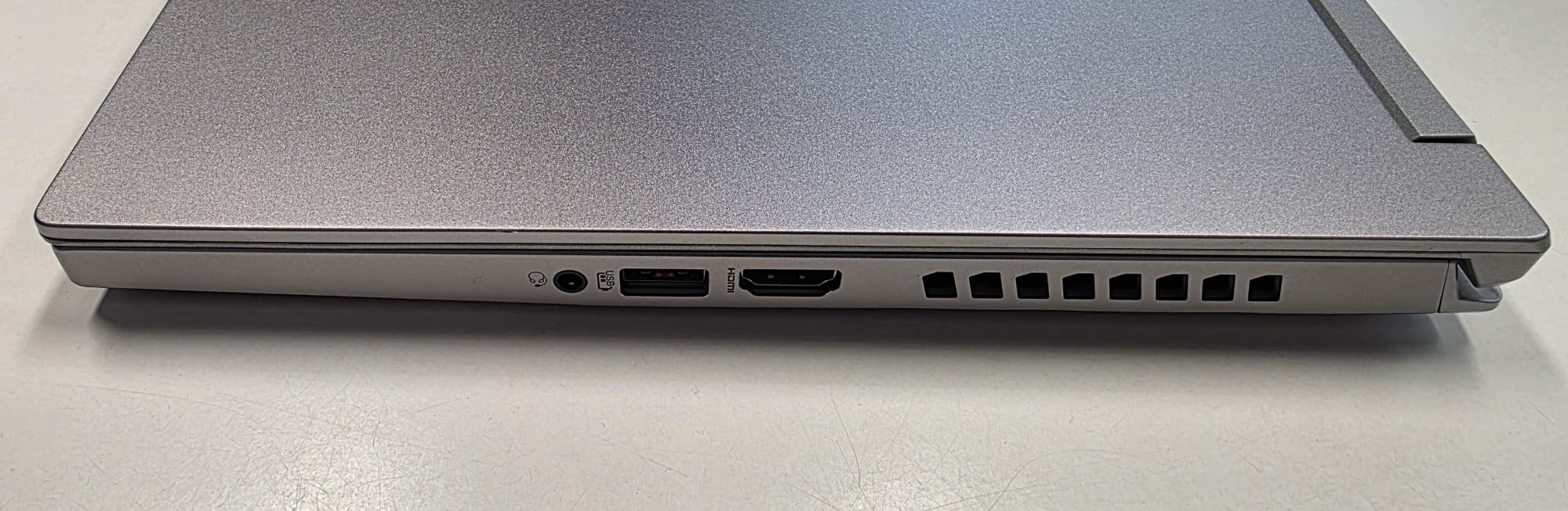 Laptop Acer Predator Triton 300 SE