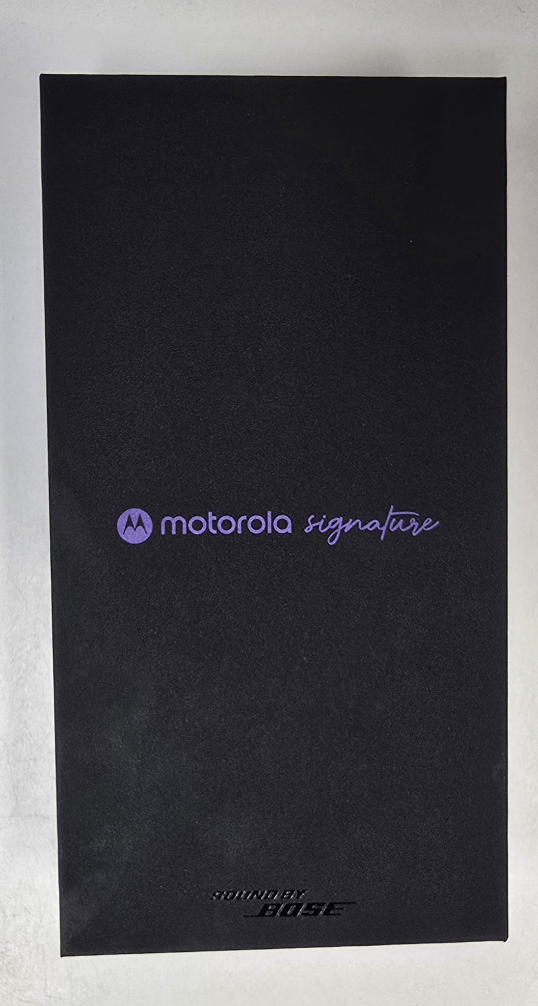 Telefon Motorola Signature 16GB / 512GB
