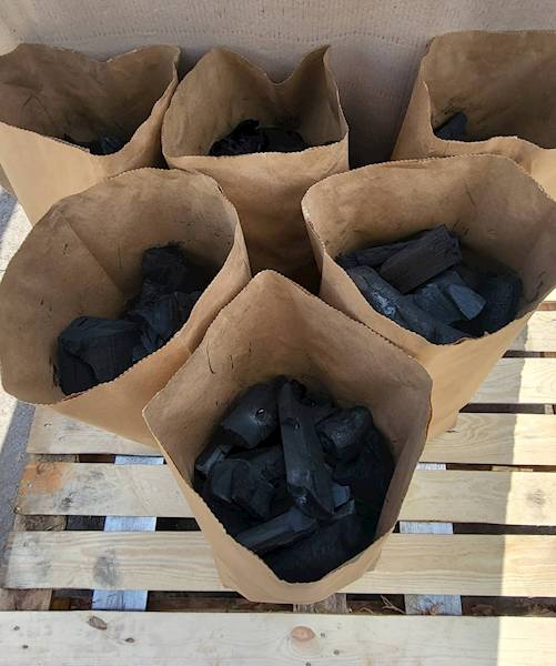WĘGIEL DRZEWNY PREMIUM 12  KG
