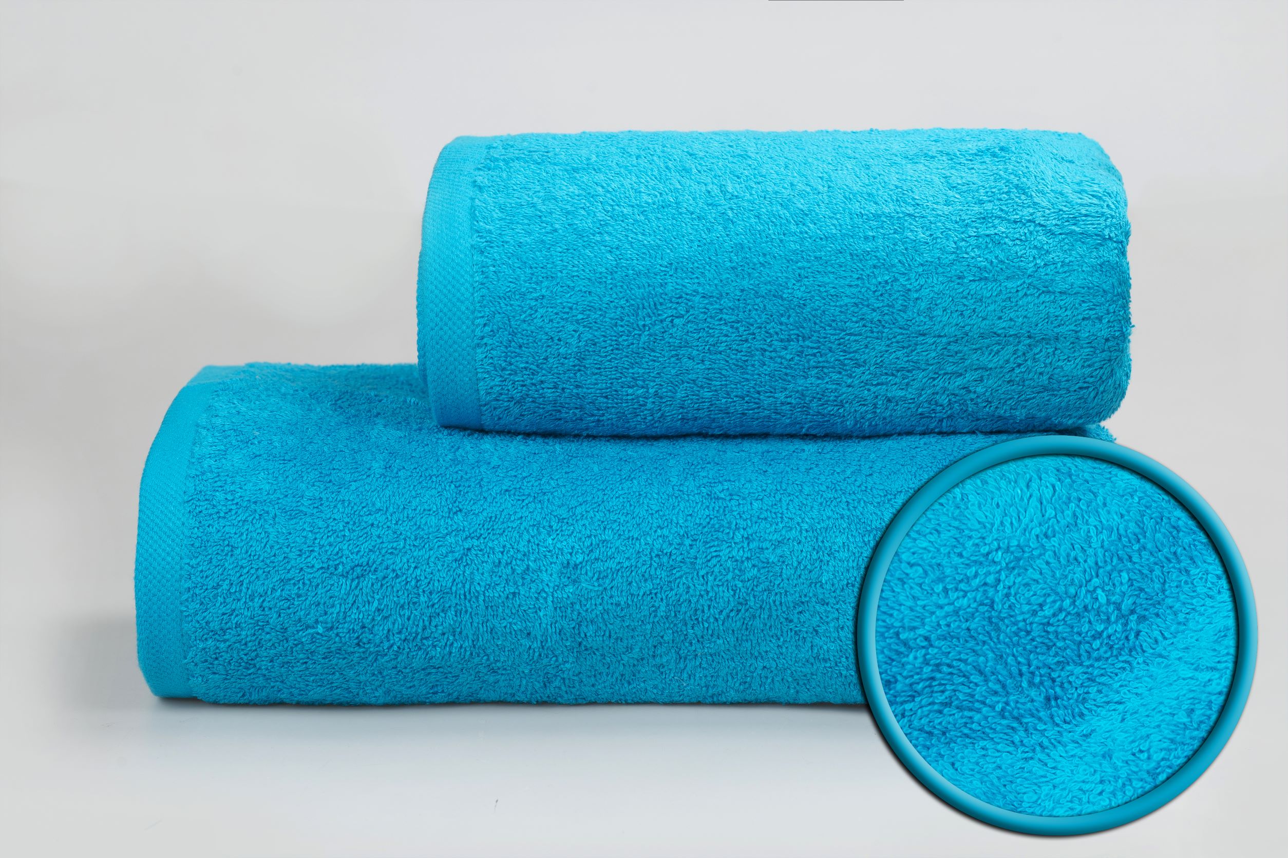 Ręcznik MB POOL 90x180cm 450g gładki niebieski