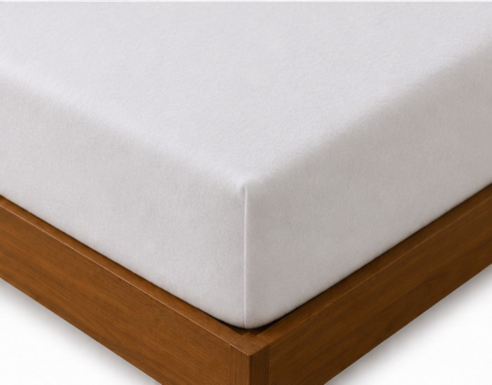 Podkład z gumką po obwodzie FLANELA G PU_100 140x200+30cm