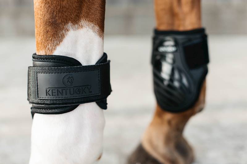 Kentucky Ochraniacze Young Horse - czarne