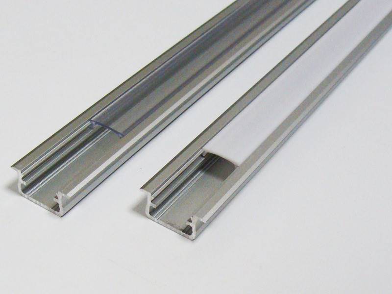 Profil aluminiowy srebrny TYP B 1m