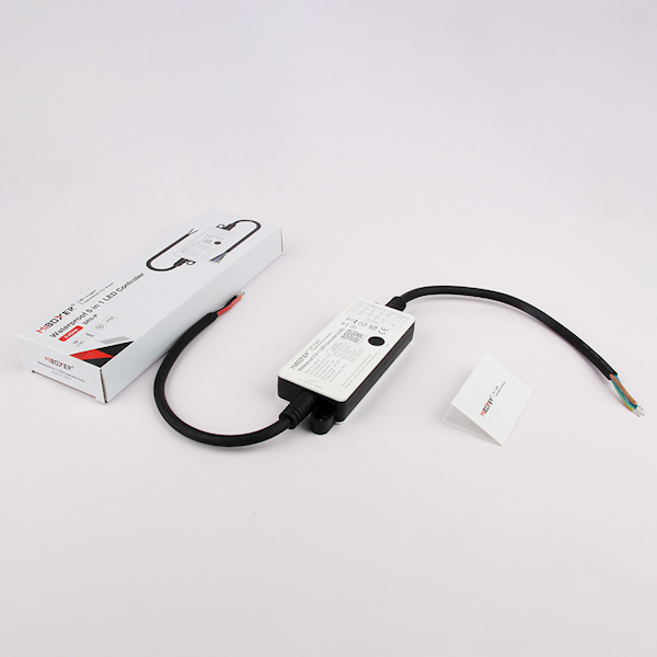 Uniwersalny kontroler taśm LED 5w1 12A IP66 