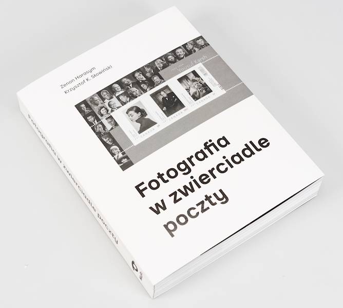 Fotografia w zwierciadle poczty