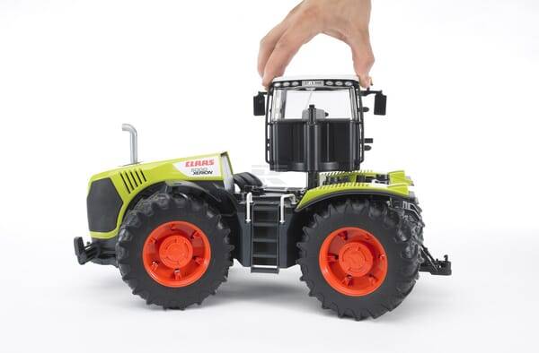 Ciągnik Claas Xerion 5000