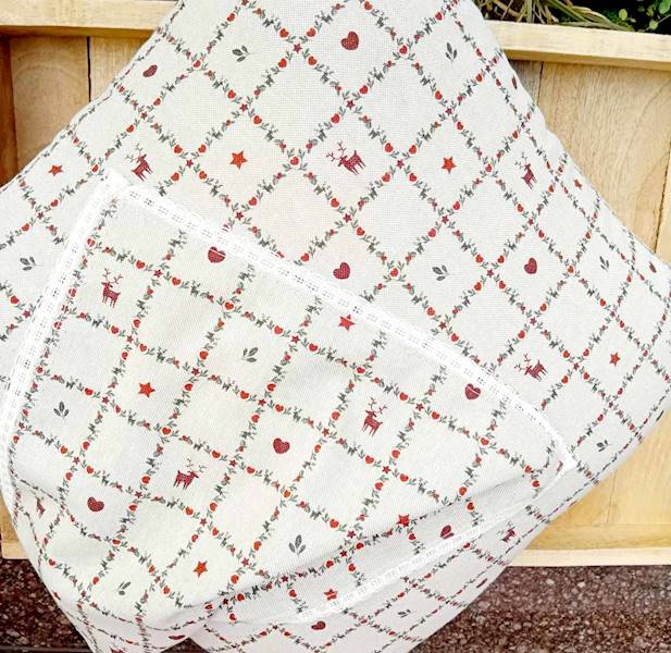 Obrus Martuli 44 Fi150 świąteczne szachy 