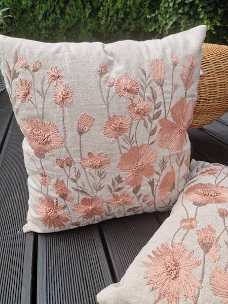 Poszewka Martuli pravi 45x45 Kamelia morelowa