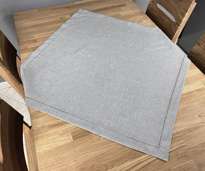 Obrus Inari 016 140x220 szary