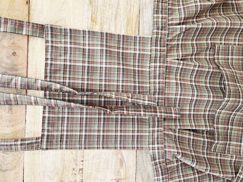 Fartuch Martuli 63 ORZECH krata zielony