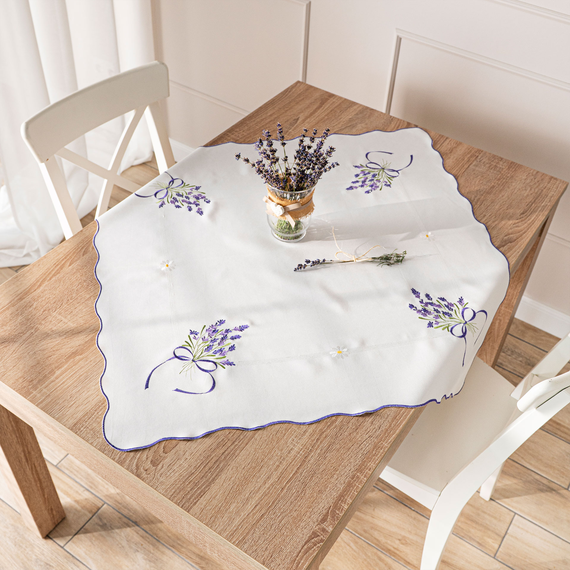 Bieżnik Lawendowa polana 85x85