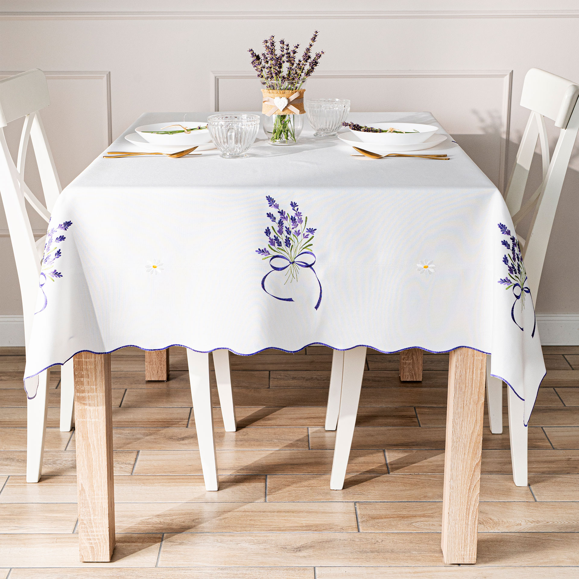 Obrus Lawendowa polana 140x240