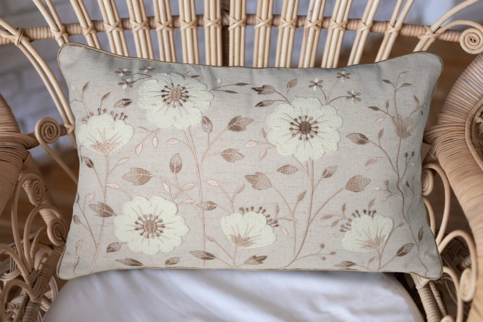 Poszewka Eurofirany Wiosna 123 35x50 beżowa