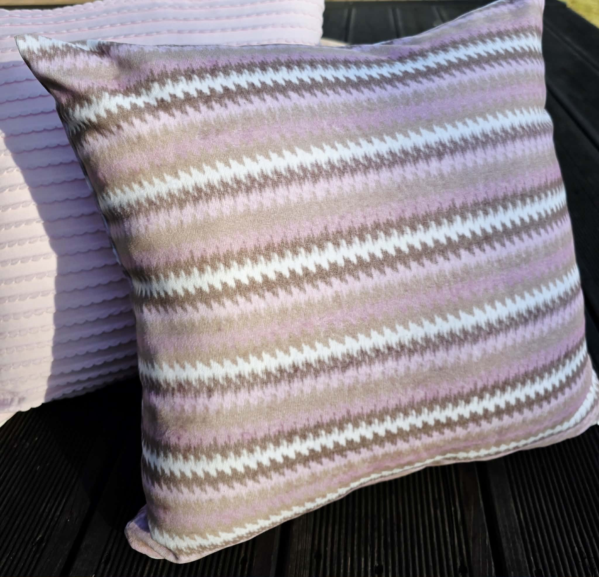 Poszewka Martuli 40x40 TULISIE welur zigzak