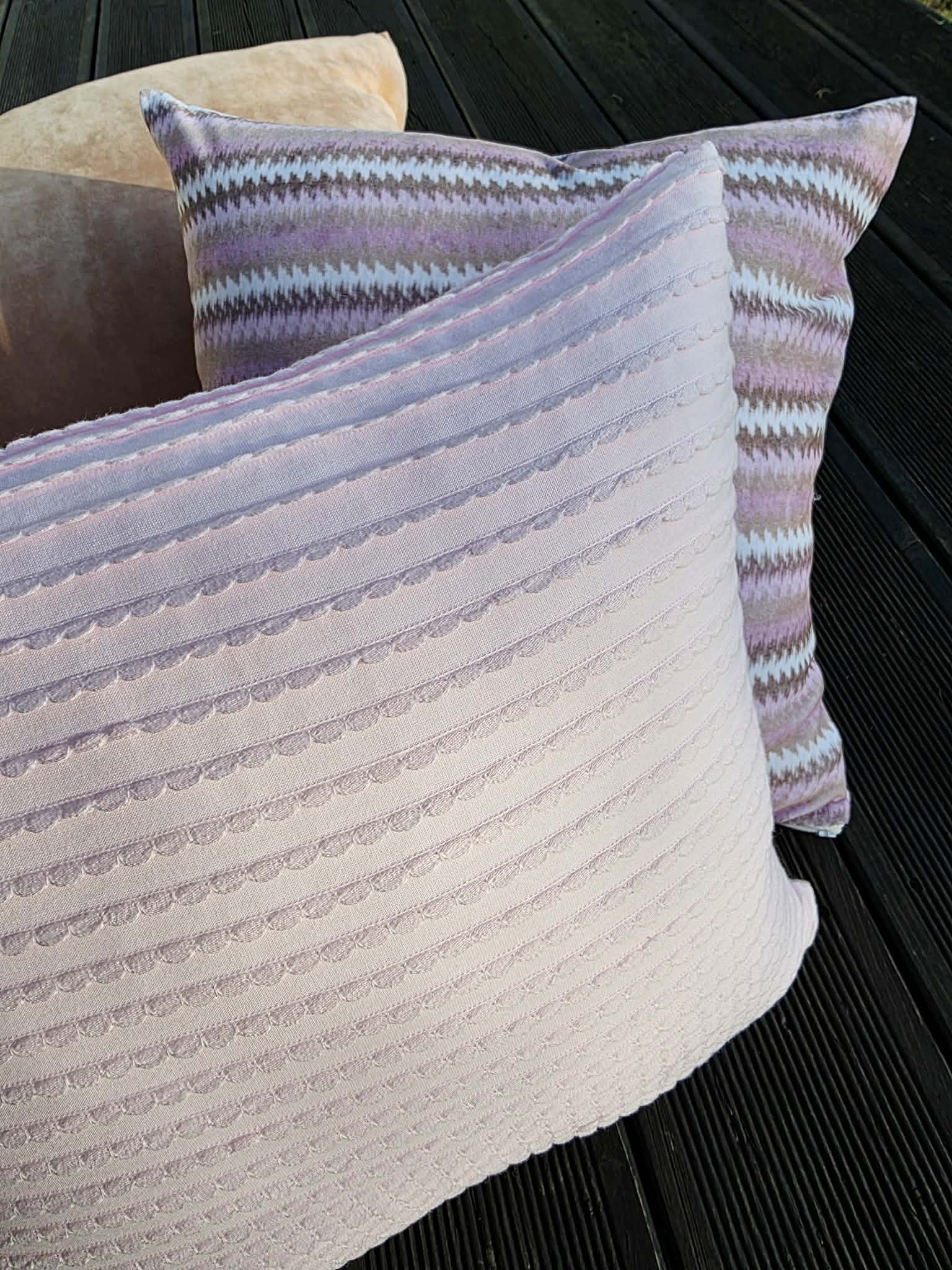 Poszewka Martuli 40x40 TULISIE falbanka pudrowa