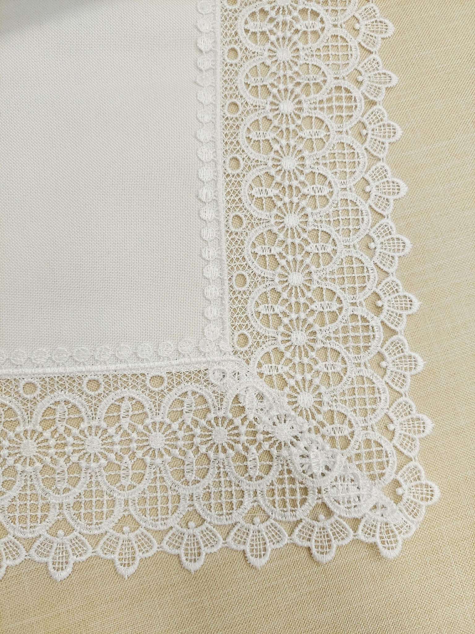 Obrus 20504 140x320 biały