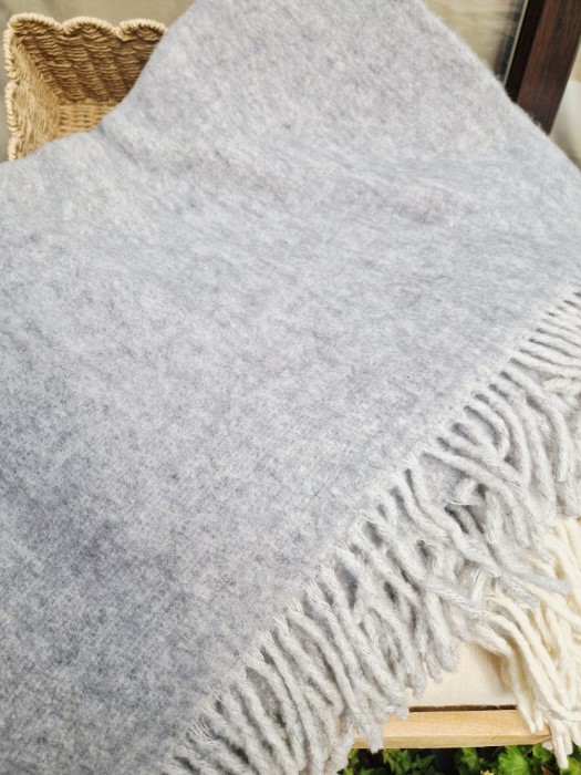 Koc z wełny jagnięcej 150x200 BASIA 600 g/m2 szary