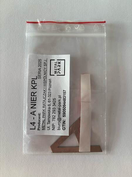 LITERA A - 4CM NIERDZEWNA