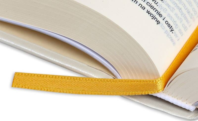 BIBLIA STARY i NOWY TESTAMENT "z rybką". Oprawa twarda, biała