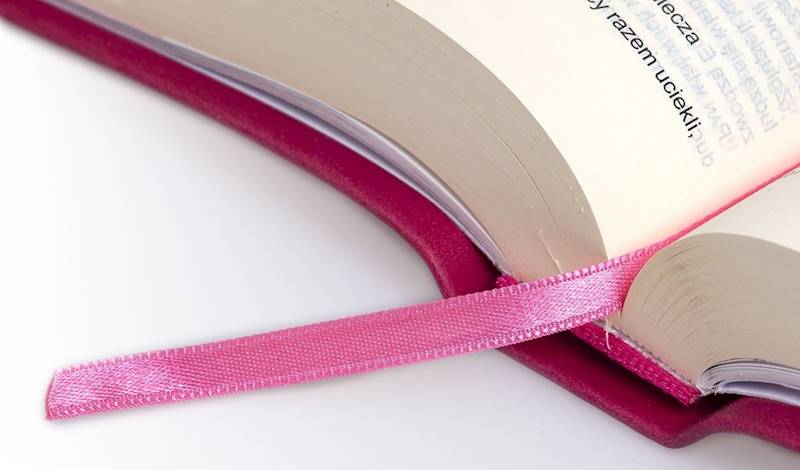 BIBLIA STARY i NOWY TESTAMENT dla kobiet - malinowa
