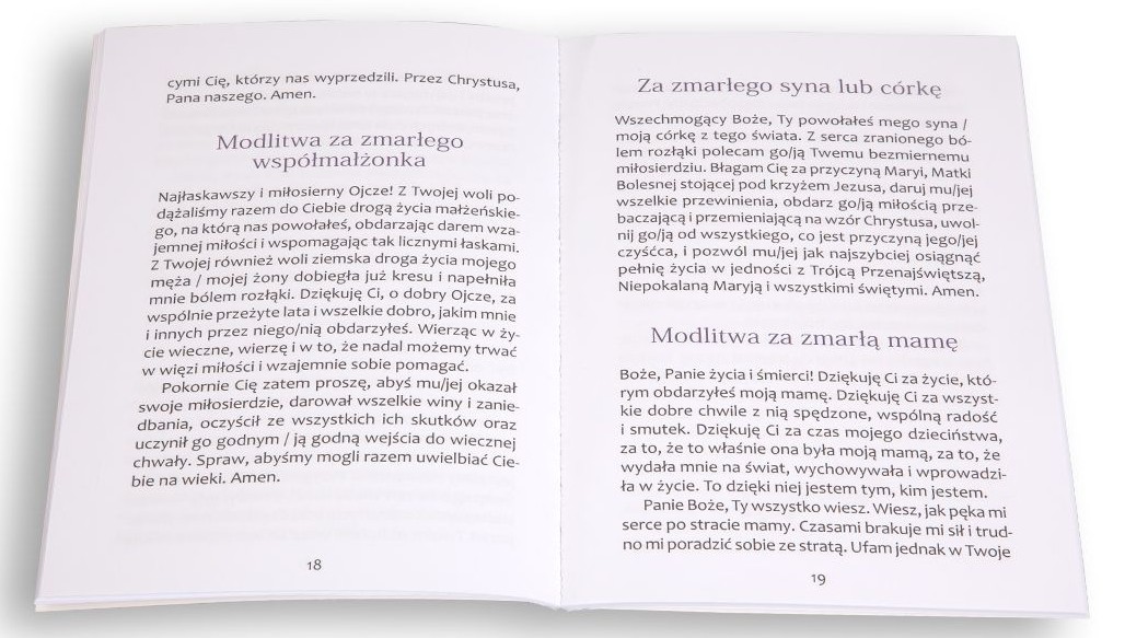 MODLITWY ZA ZMARŁYCH - Praca zbiorowa