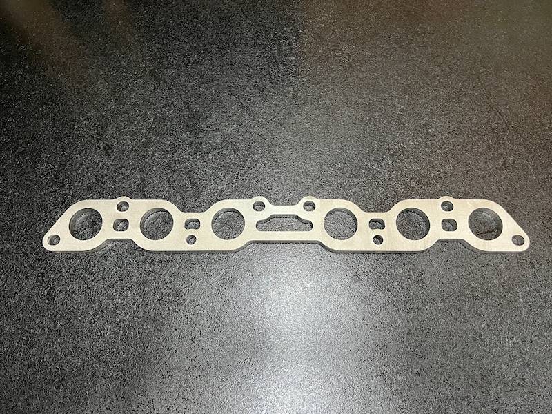 Flansza kolektora wydechowego TOYOTA 2JZ GE 12MM 321 1.4541