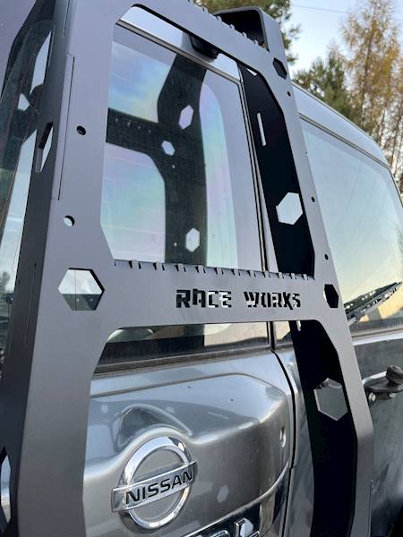 Drabinka  aluminiowa Nissan Patrol Y61 GU2/GU4