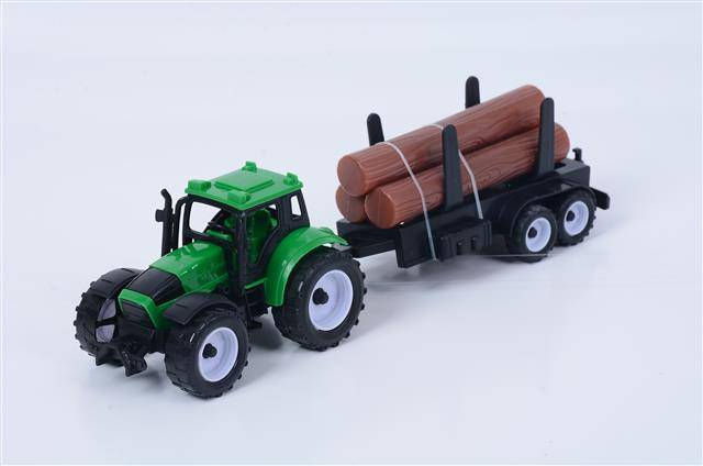 Traktor z przyczepą w worku