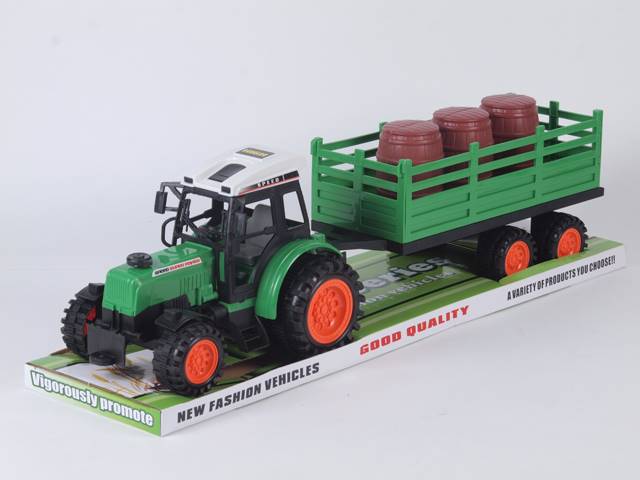 Traktor z maszyną roliczną