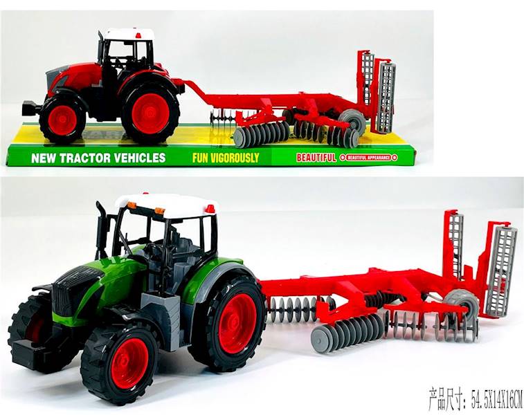 Traktor z maszyną roliczną