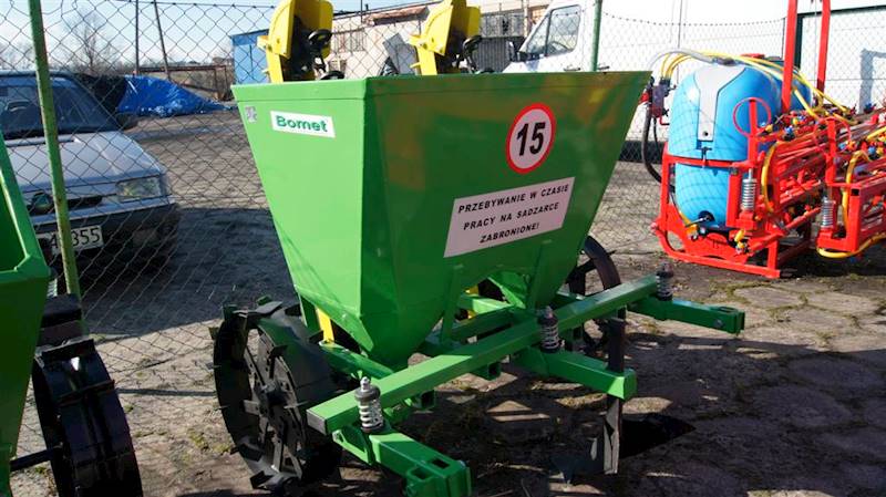 Sadzarka do ziemniaków 2 rzędowa szer 62,5-67,5 cm