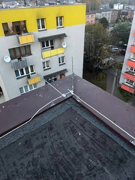 Podpora zwodu na dach płaski, ocynk ogniowy