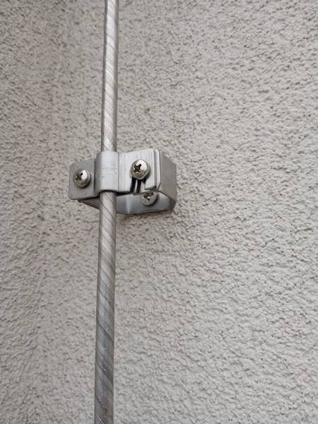 Uchwyt drutu do ściany L=100mm stal nierdzewnal A2