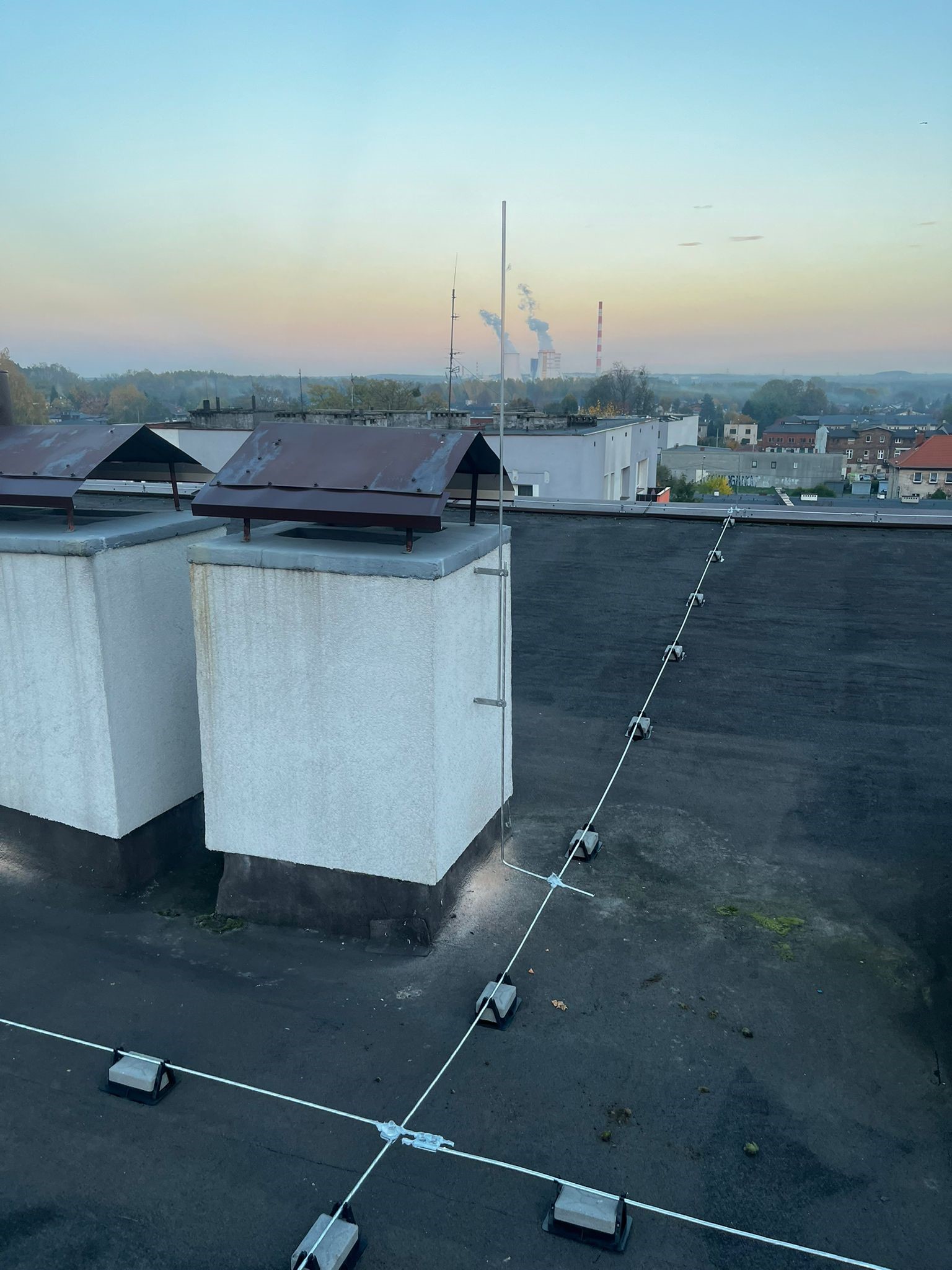 Podpora zwodu betonowa z podst. plastikową