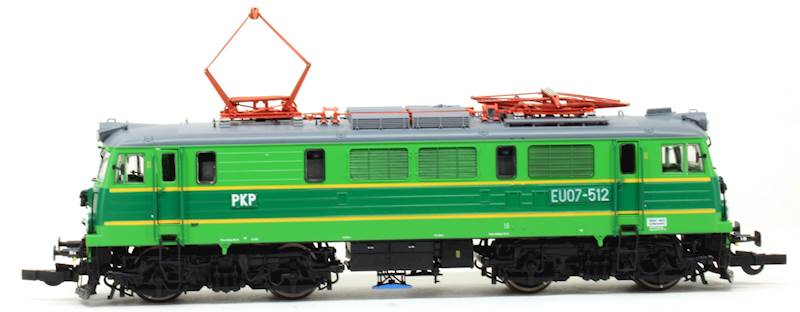 SCHM107023 Lokomotywa elektryczna EU07-512