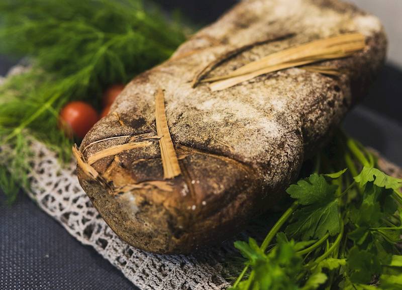CHLEB AJERAS NA TATARAKU 800 G