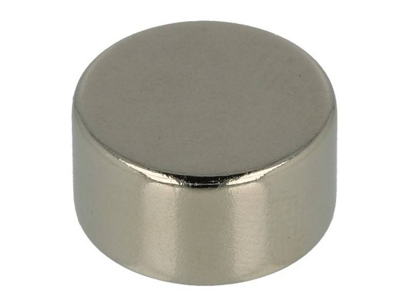 N38 walec 15x8mm niklowany neodym.magnes