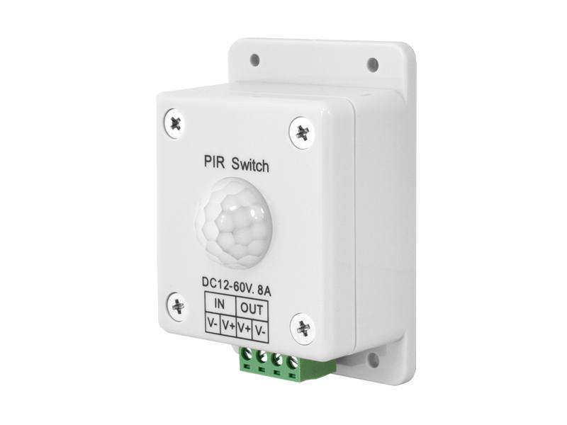 włącznik DC PIR DO LED 12-60V  4A   *