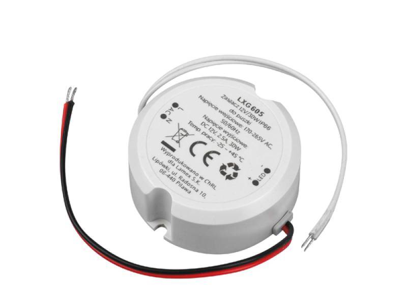12V/ 2,5A  30W dopuszkowy LED zailacz