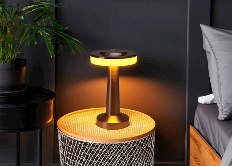 DEKOR LED DIOLED metal srebrna Q044S lampka