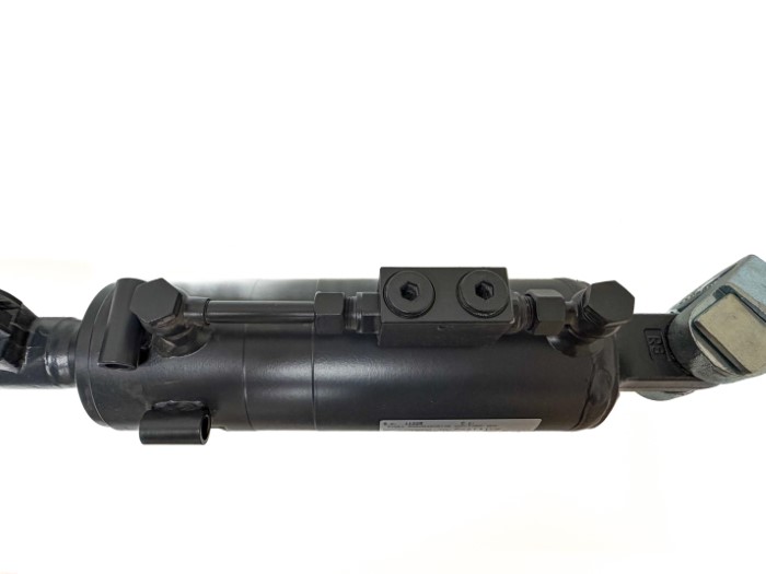 Łącznik centralny hydrauliczny kat.3 660-910mm 90x45x250 z główką widełkową, hakiem, bez przewodów