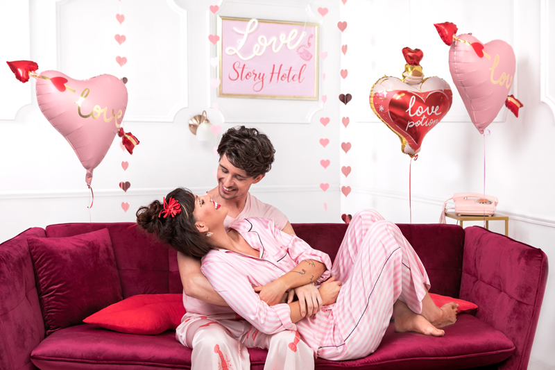 Balon foliowy Serce ze strzałą 76x55 cm