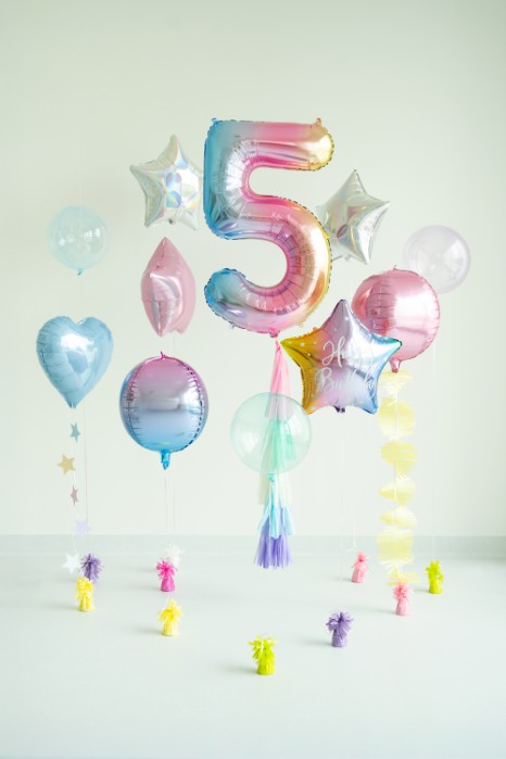 Balon foliowy cyfra 5 TĘCZOWA - 86 cm