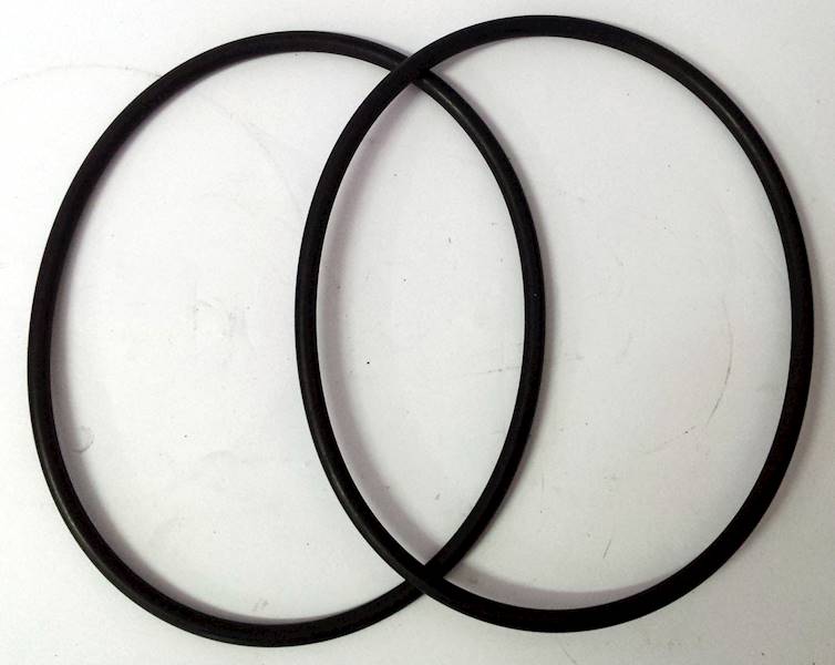 ORING GUMOWY TULEJI ZAWIESZENIA CASE 