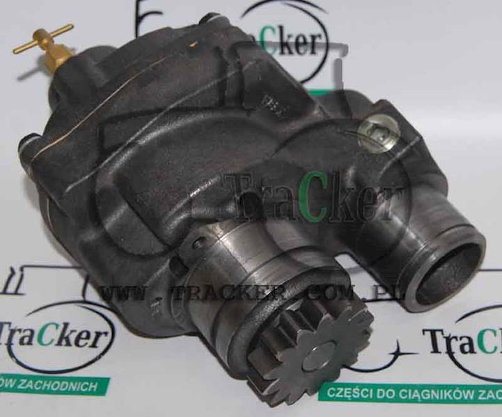 POMPA WODY JOHN DEERE 7000 8000