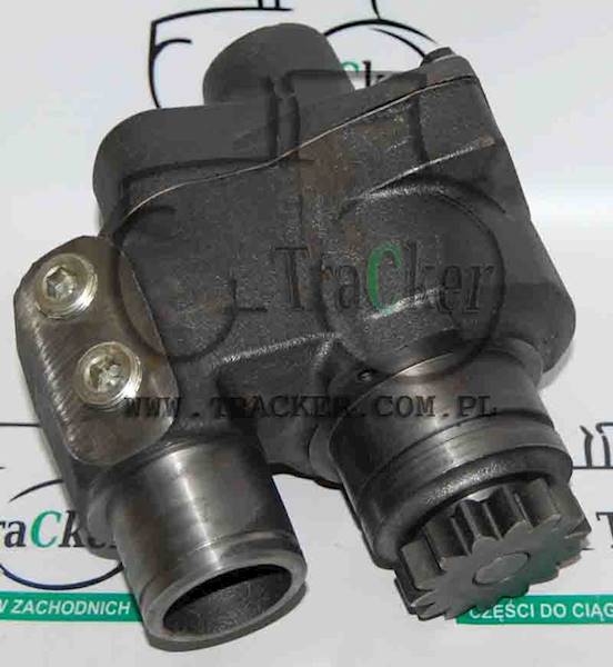 POMPA WODY JOHN DEERE 7000 8000