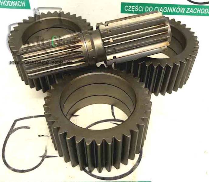 WAŁEK Z ZĘBNIKIEM OSI ZF-18/20
